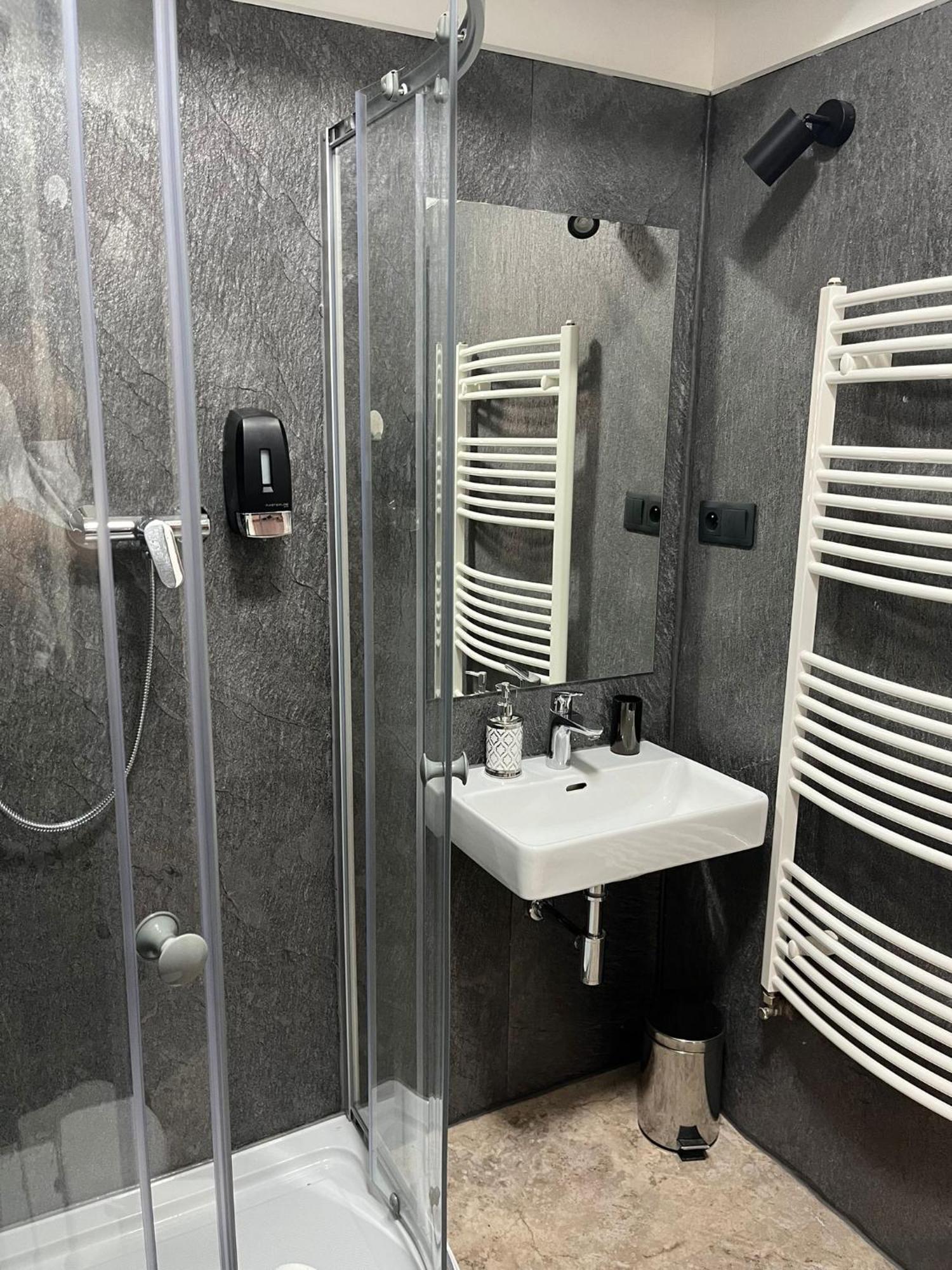 Boutique Hotel Posta Rl 奥拉夫斯基波扎莫克 外观 照片