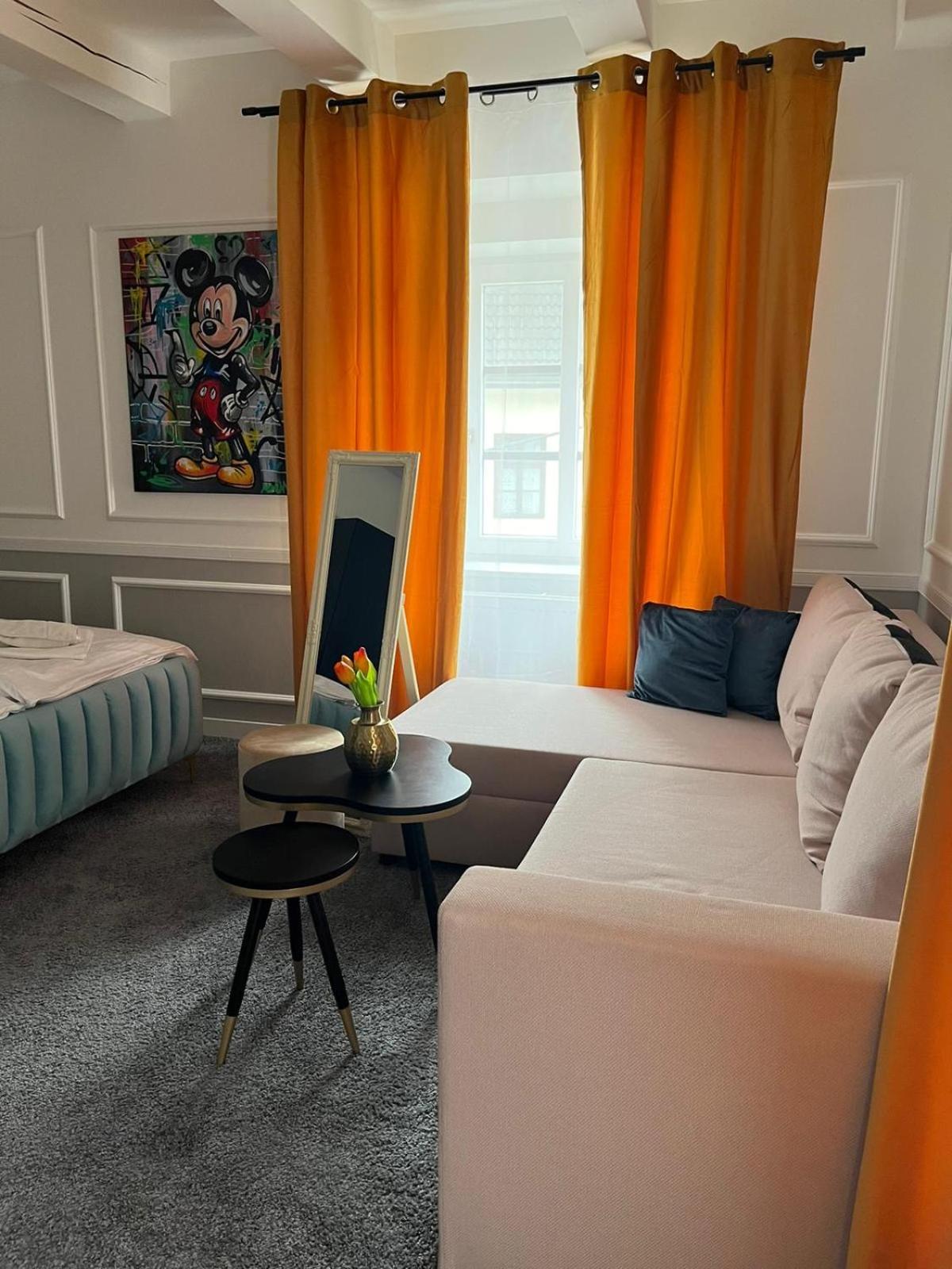 Boutique Hotel Posta Rl 奥拉夫斯基波扎莫克 外观 照片