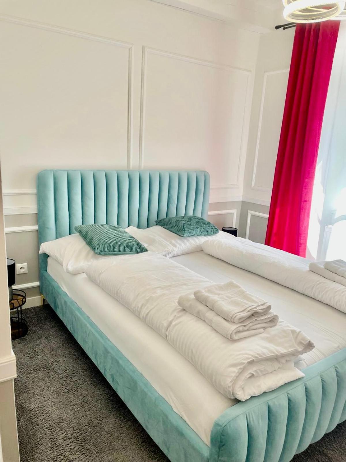 Boutique Hotel Posta Rl 奥拉夫斯基波扎莫克 外观 照片